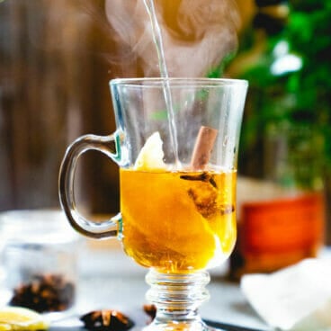 Bourbon hot toddy