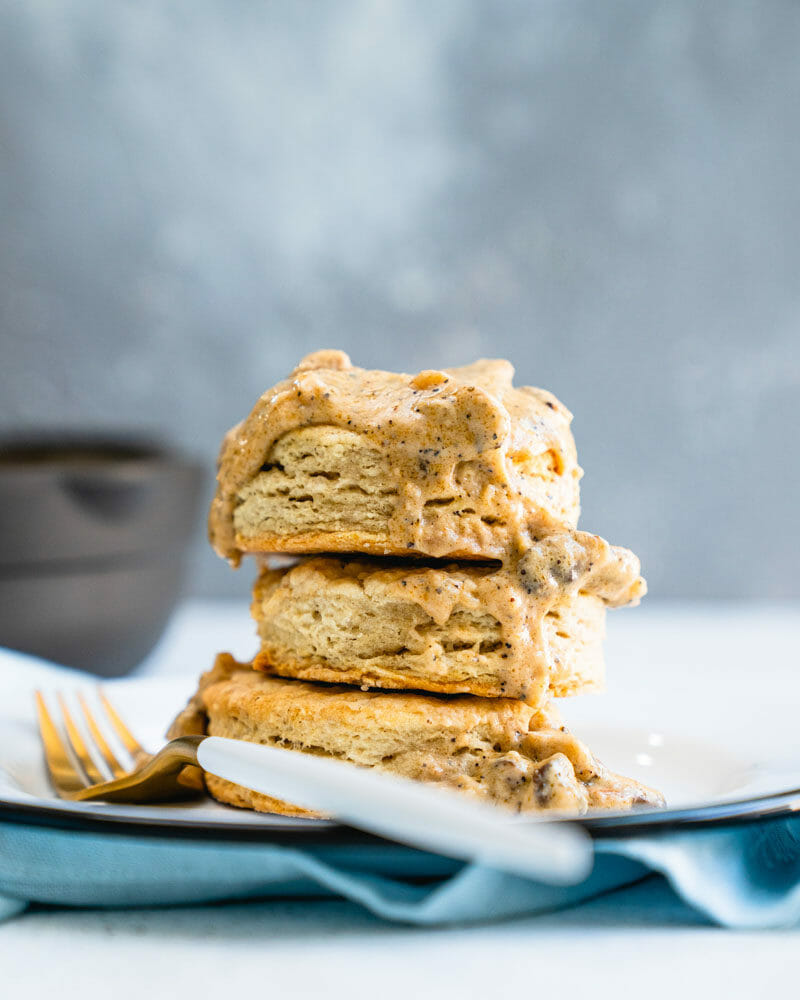 Vegan biscuits and gravy