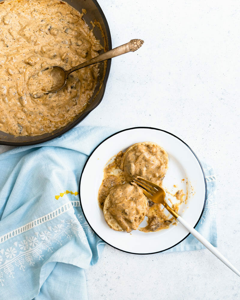 Vegan biscuits and gravy