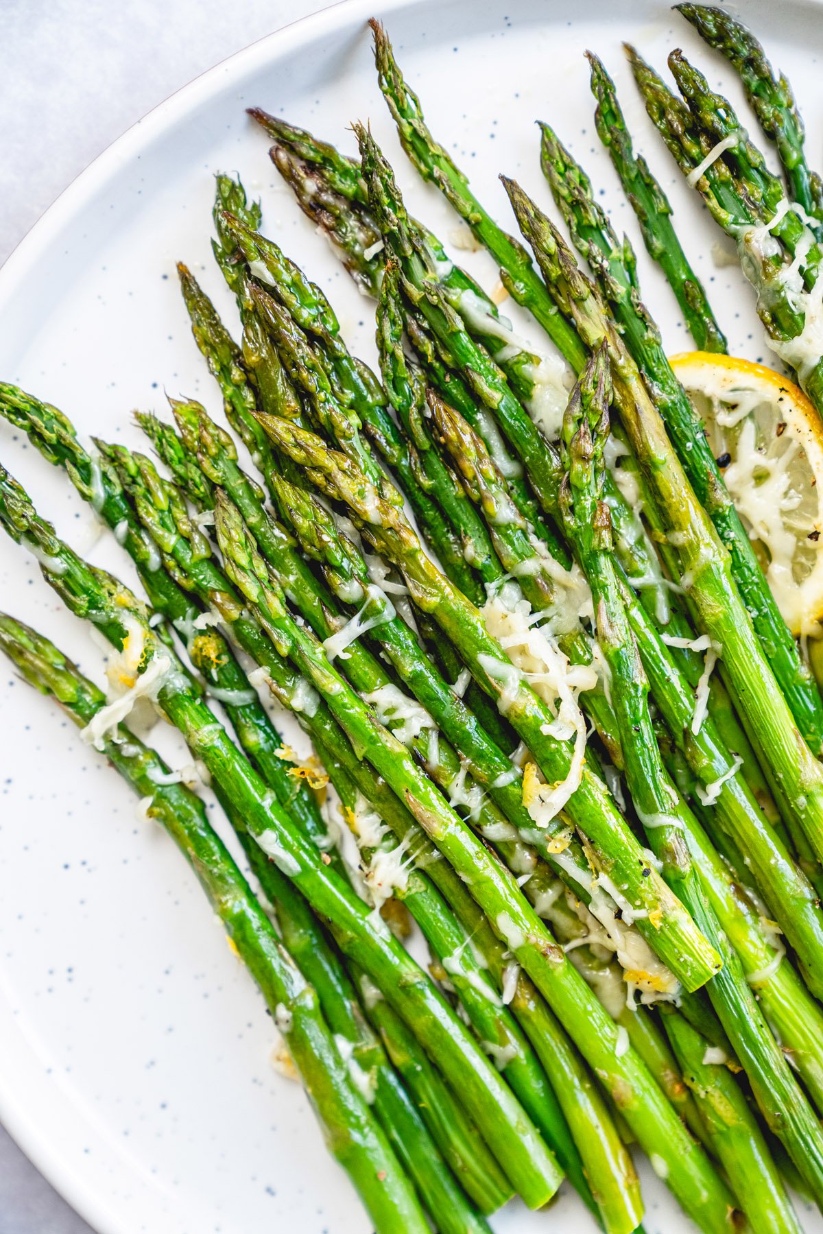 Baked Asparagus on plate.