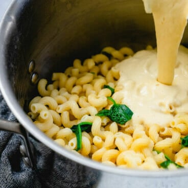 Creamy cauliflower sauce