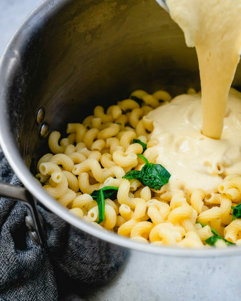 Creamy cauliflower sauce