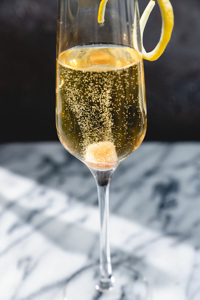 Champagne cocktail