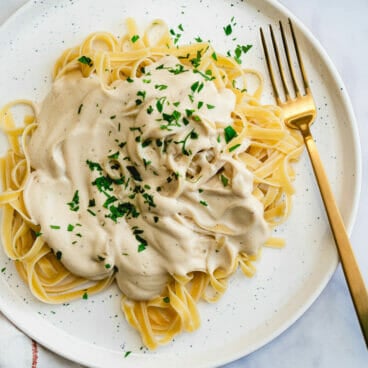 Vegan fettucine alfredo