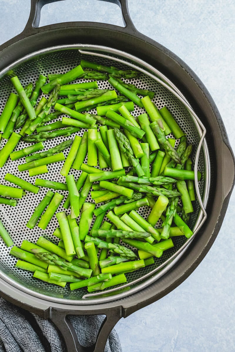 How to steam asparagus