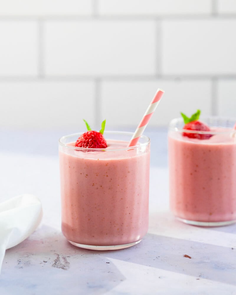 Strawberry banana smoothie