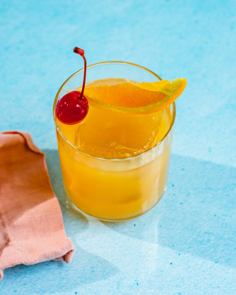 Amaretto stone sour