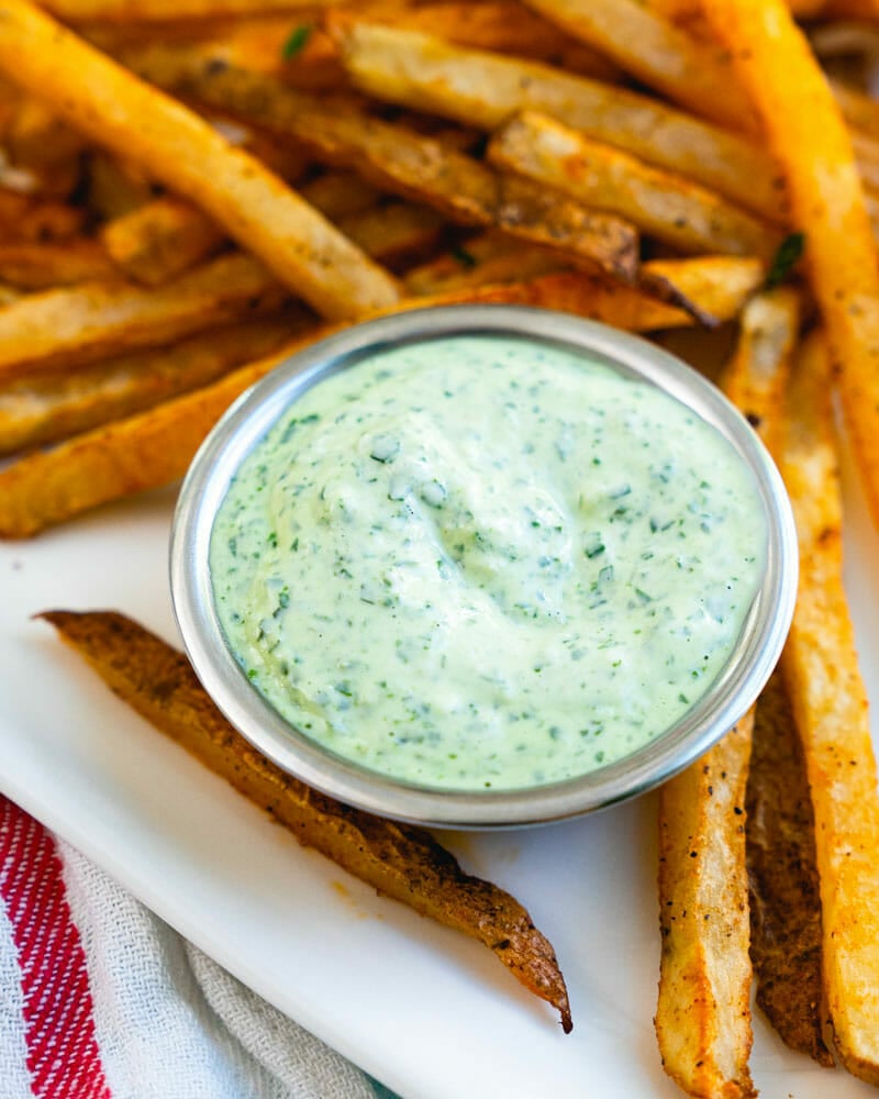 Pesto aioli