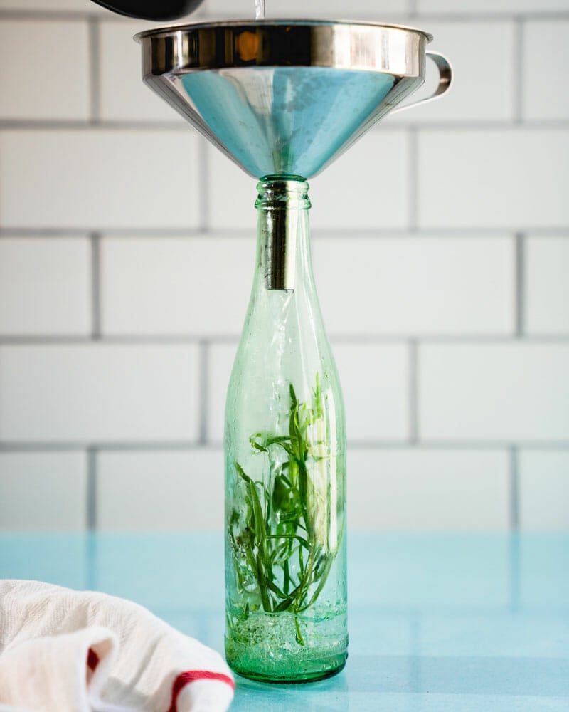 How to make tarragon vinegar