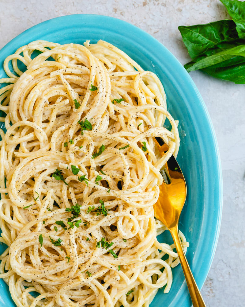 White sauce pasta