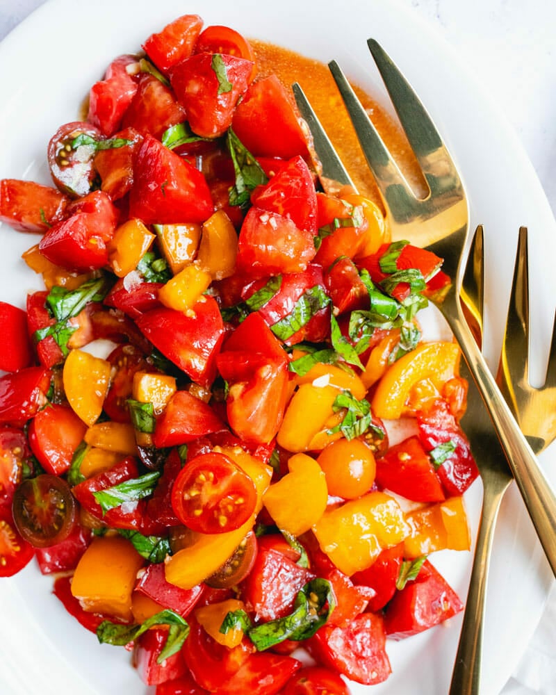 Tomato basil salad