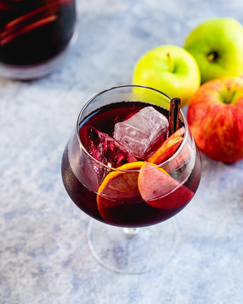 Apple sangria