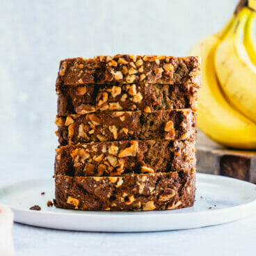 Banana nut bread