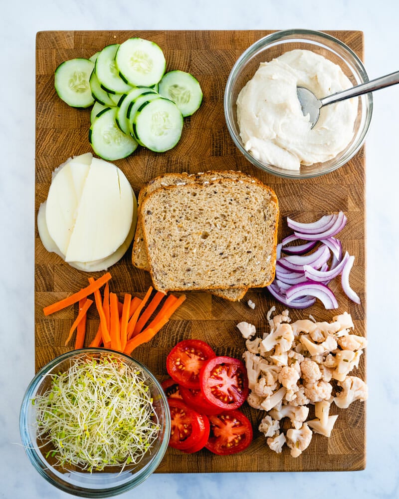 Hummus sandwich