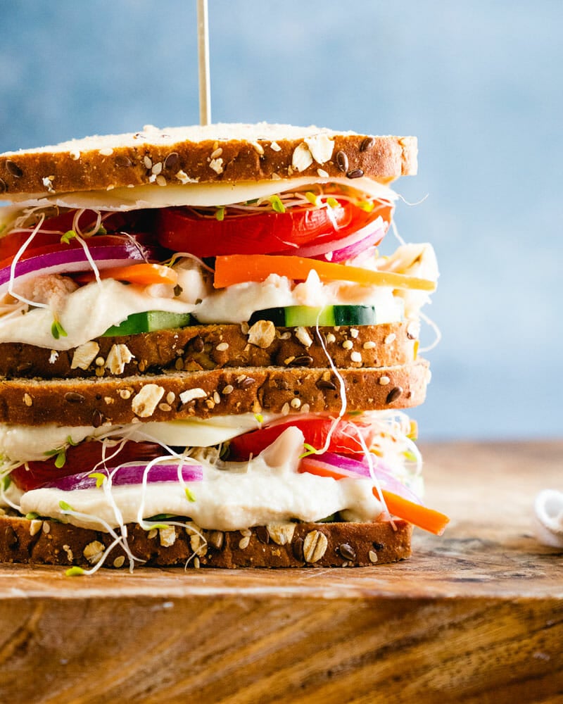Hummus sandwich