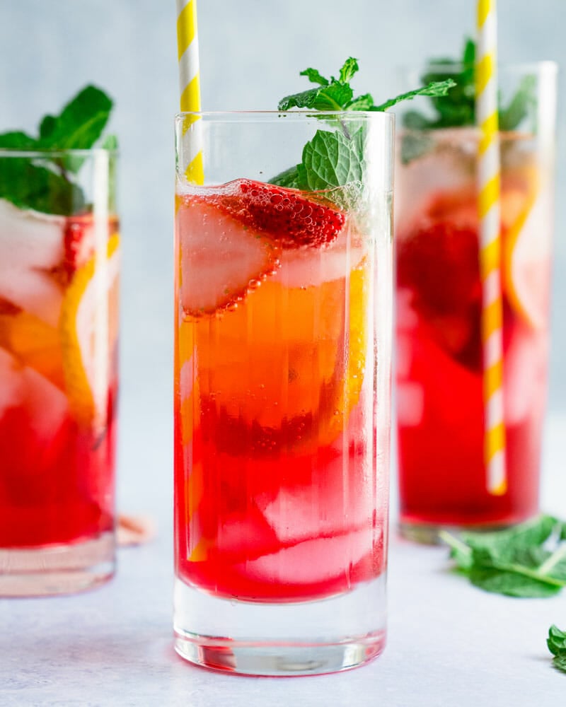 Vodka spritzer