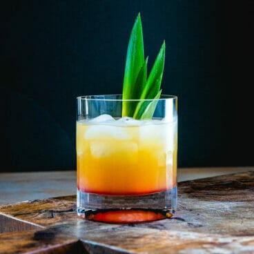 Pineapple vodka cocktail