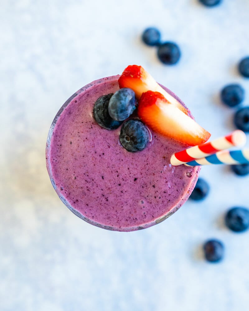 Strawberry blueberry banana smoothie