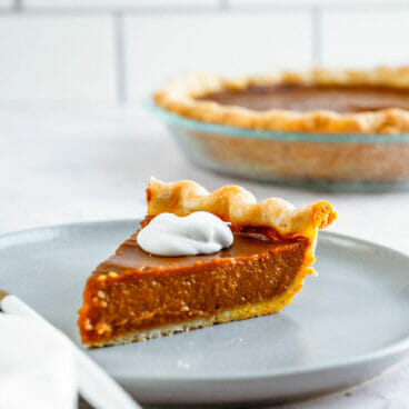Vegan pumpkin pie