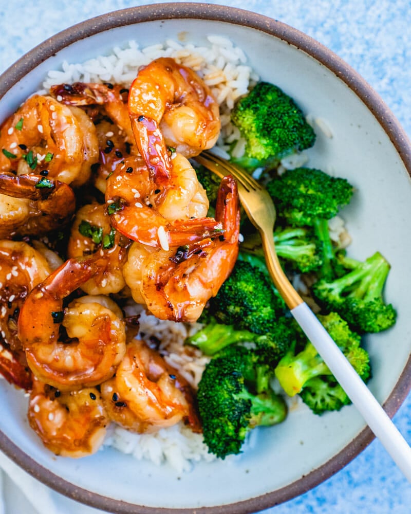 Shrimp with broccoli
