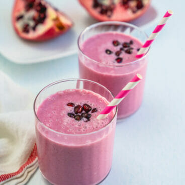 Pomegranate smoothie