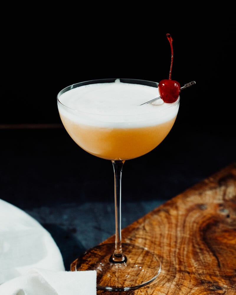 Amaretto whiskey sour