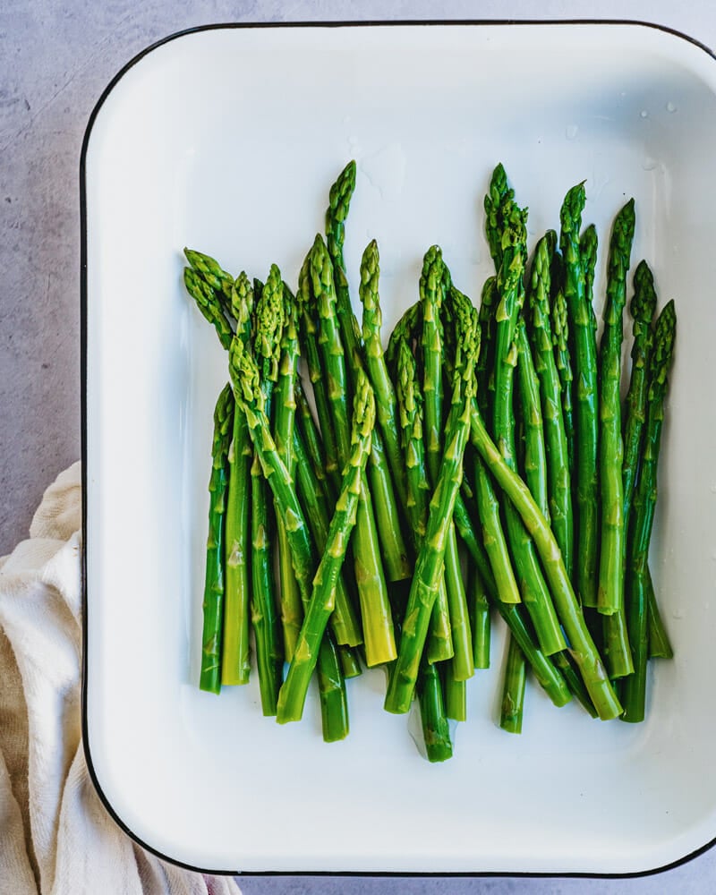 Blanch asparagus