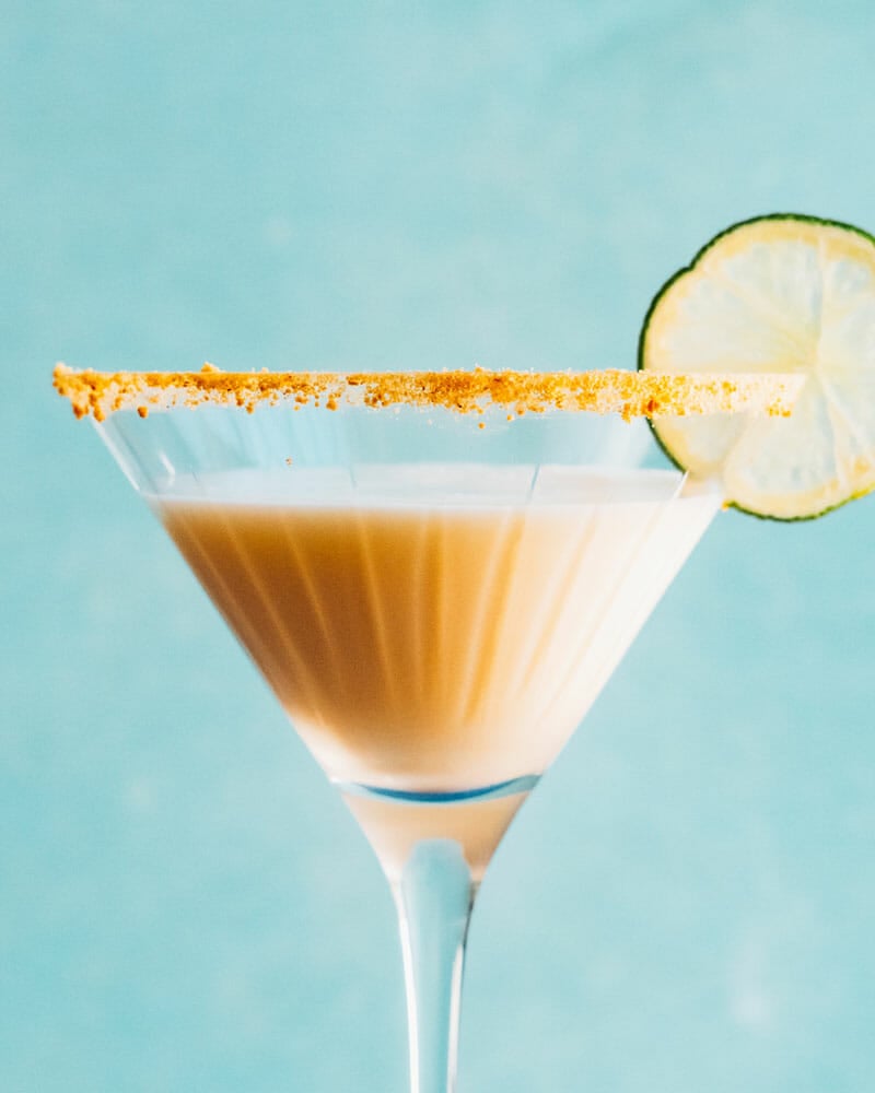 Key lime pie martini