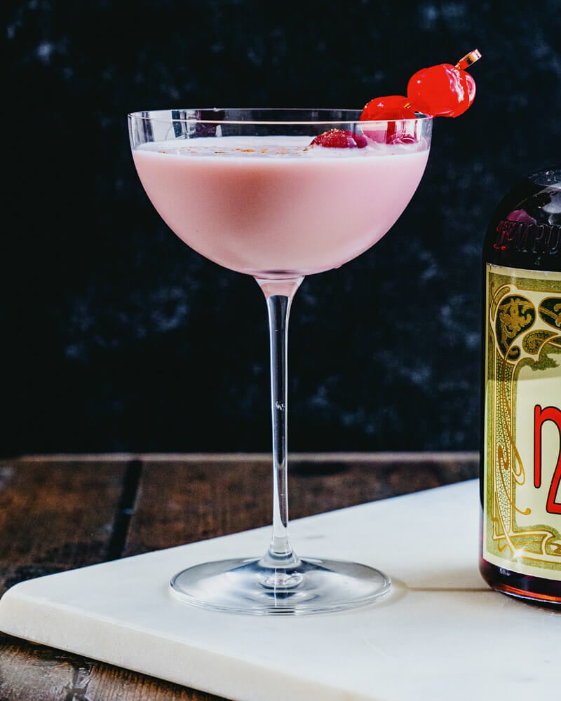 Pink squirrel cocktail