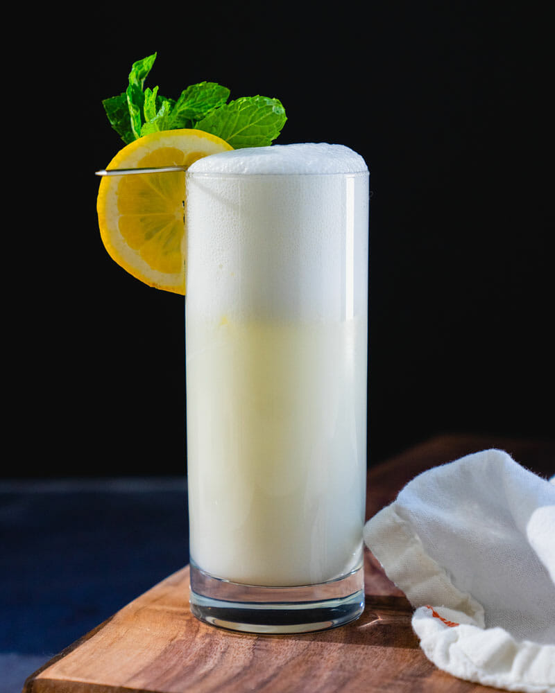 Ramos gin fizz