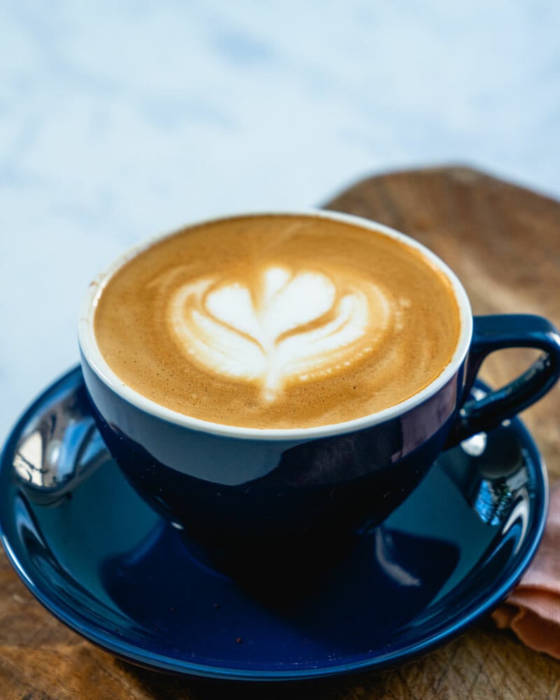 Flat white vs latte