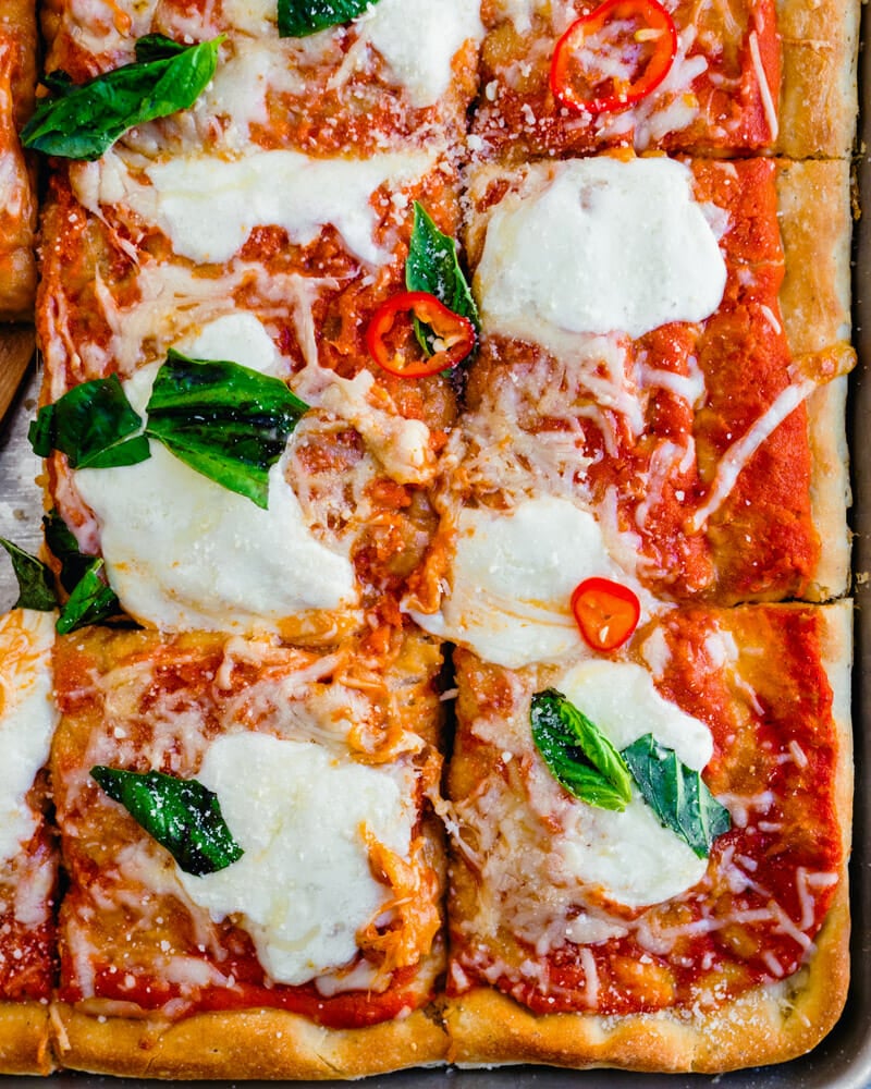Focaccia pizza