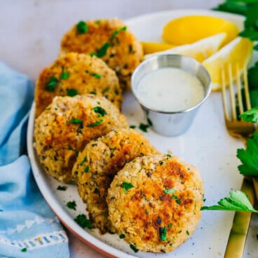 What to serve with salmon patties