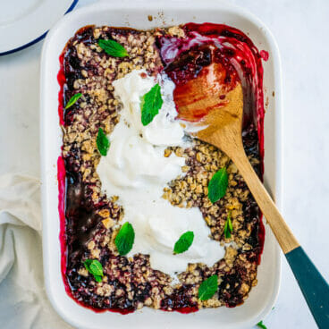 Blackberry crisp