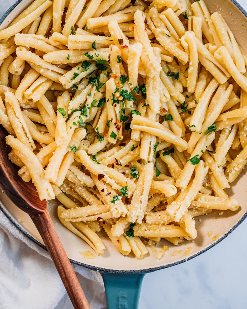 garlic butter sauce for pasta