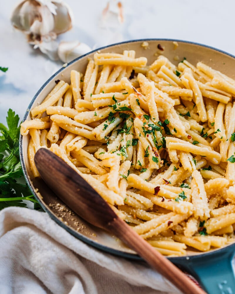 Garlic butter sauce for pasta