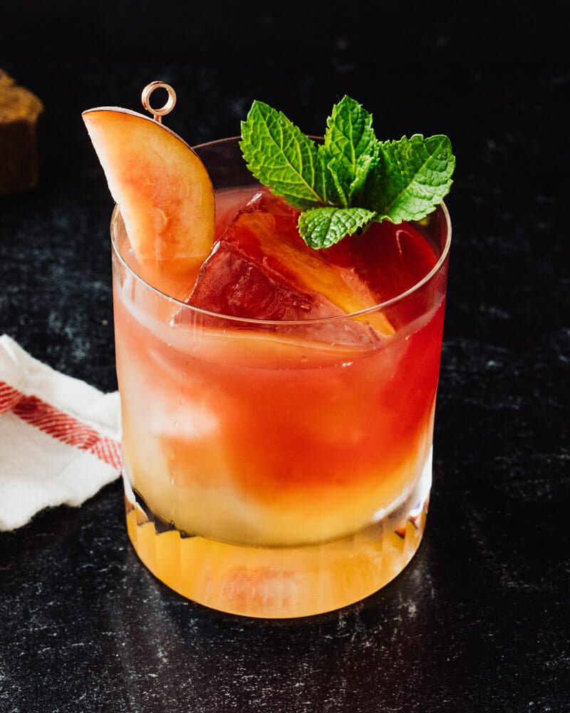 Peach schnapps cocktail