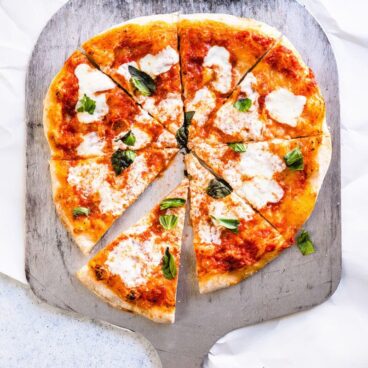 How to make artisan pizza