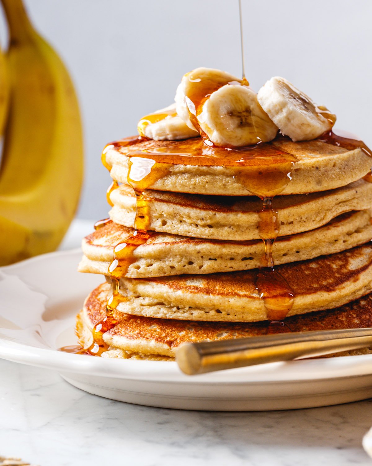 Banana oatmeal pancakes