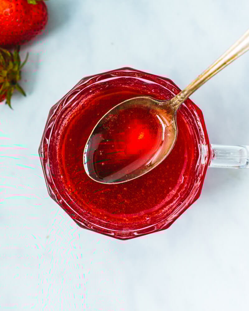 How to make strawberry syrup