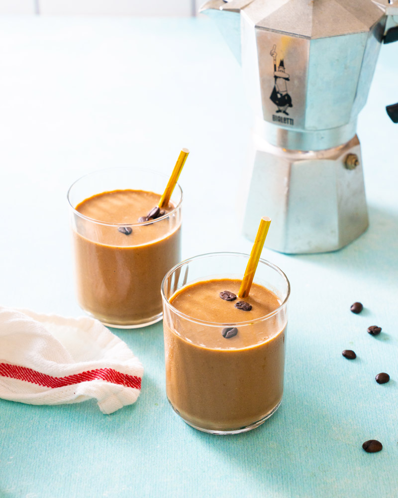 Coffee banana smoothie