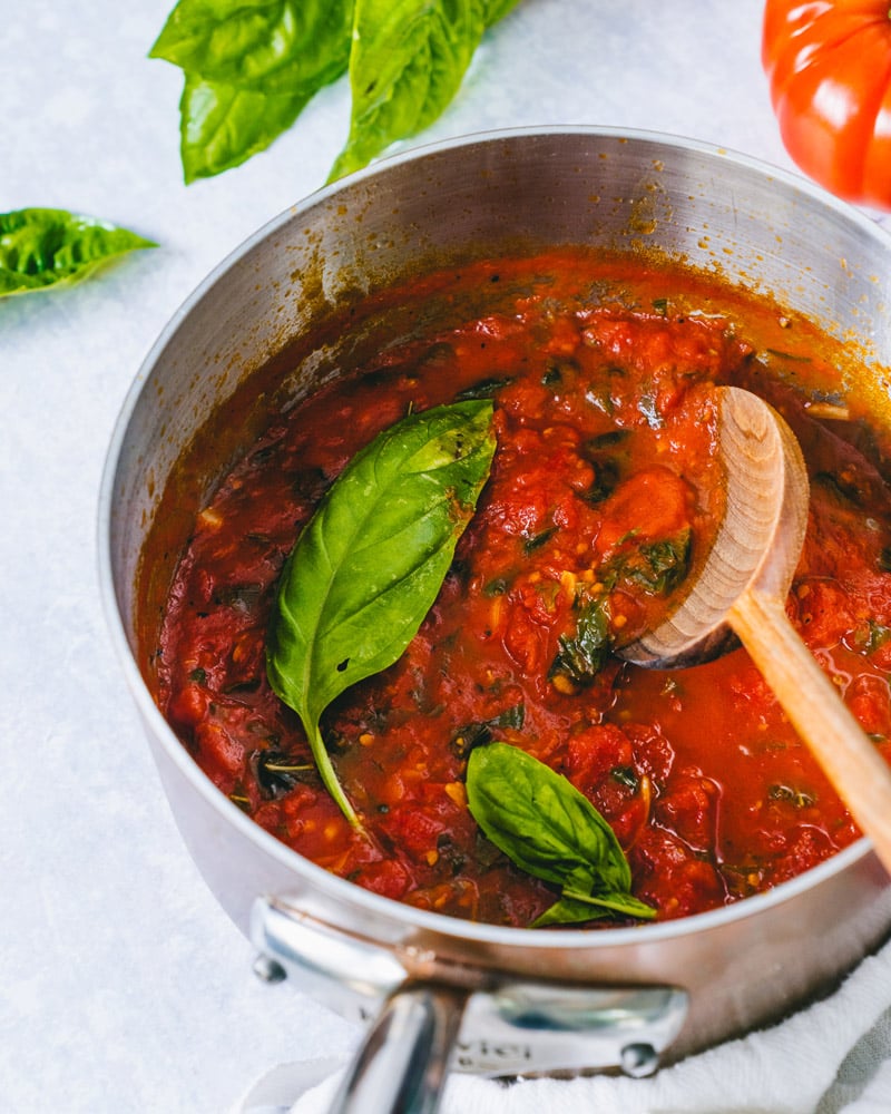 Tomato basil sauce