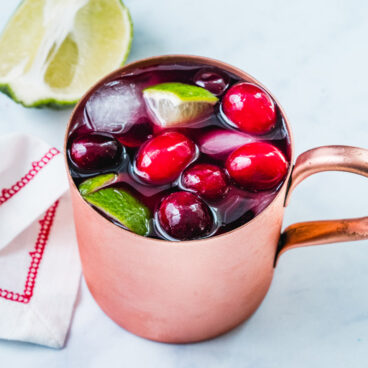 Cranberry moscow mule