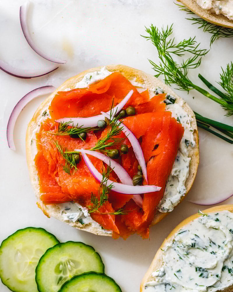 Smoked salmon bagel