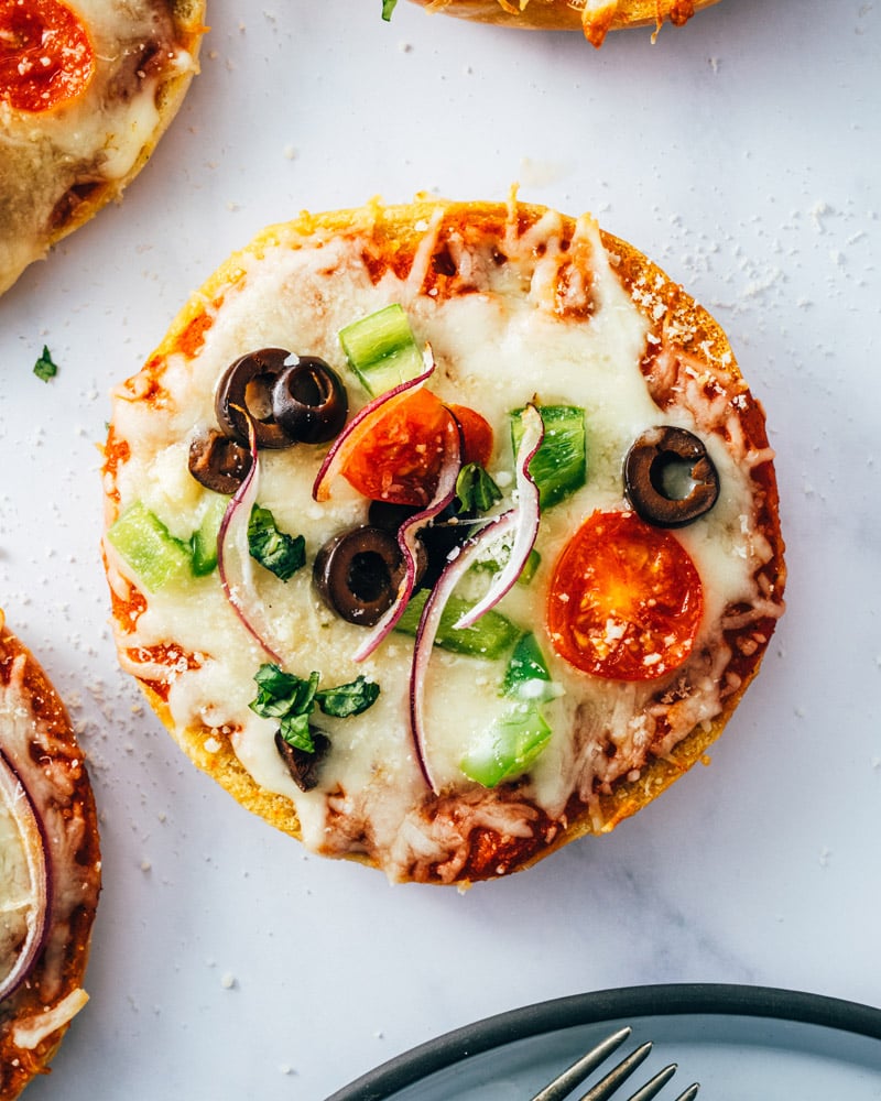 Pizza bagels