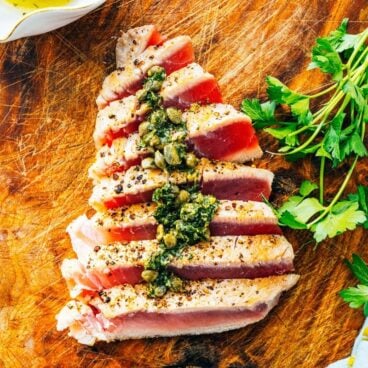 Grilled tuna steak