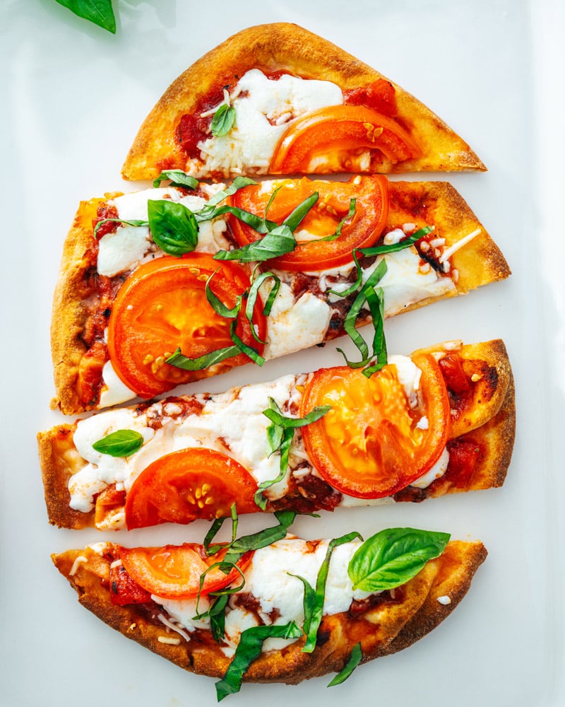 Margherita flatbread