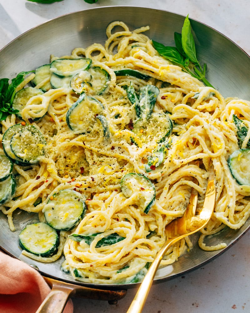 Pasta with zucchini