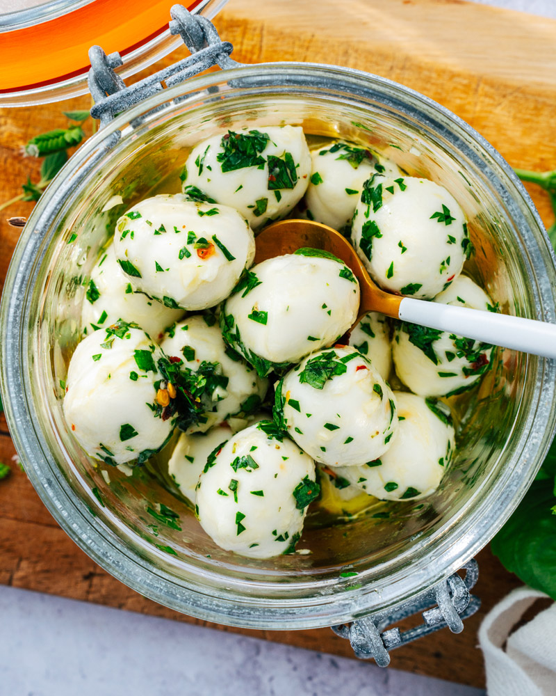 Marinated mozzarella balls
