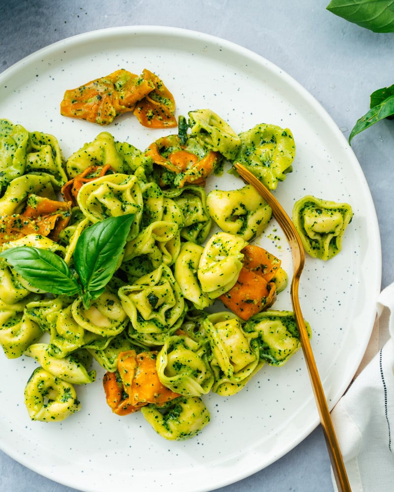 Pesto Tortellini